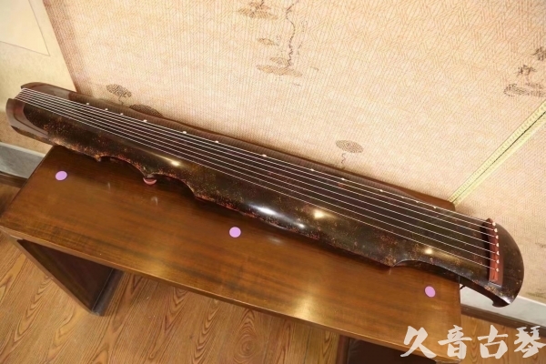 黔东南苗族侗族自治州●久音古琴  ●臻品推荐  20230516[犀牛皮纹伏羲]