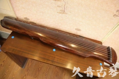 黔东南苗族侗族自治州●久音古琴  ●今日推荐 20230531 [断纹伏羲式]