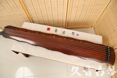 黔东南苗族侗族自治州●久音古琴  ●典藏系列 20240524 [红洒金竹节]