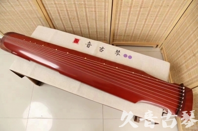 黔东南苗族侗族自治州●久音古琴  ●典藏系列 20240530 [红洒金仲尼式]